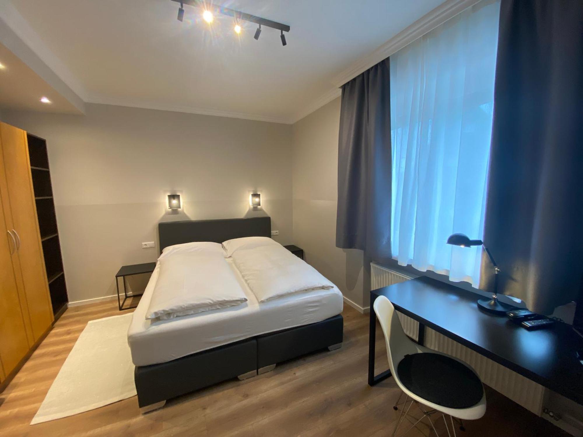 Hotel Villa Solln Munchen Bagian luar foto