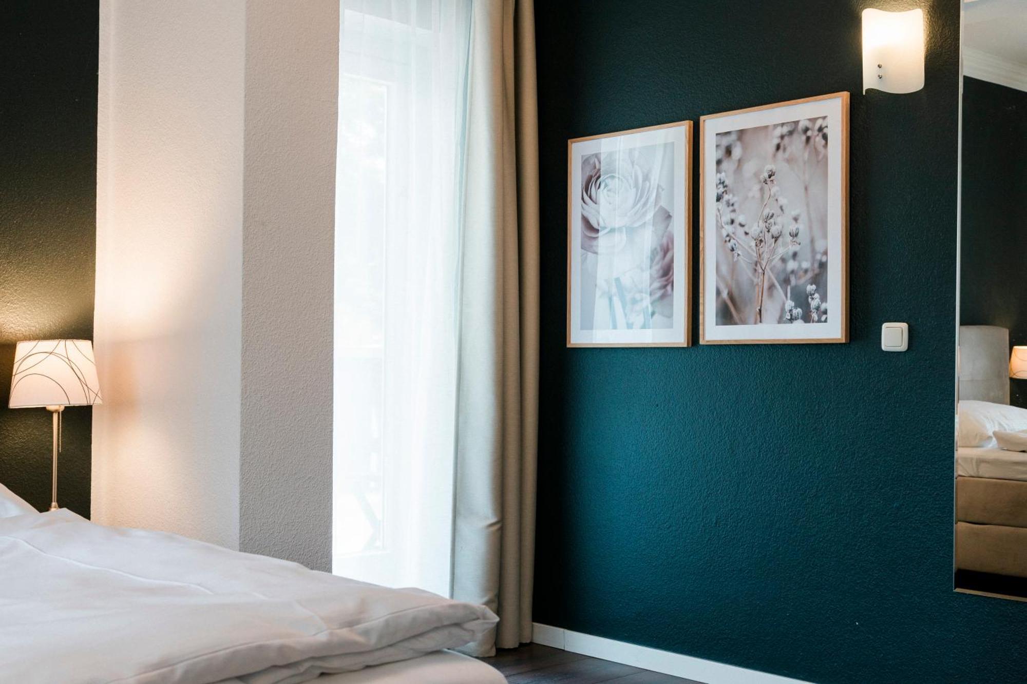 Hotel Villa Solln Munchen Bagian luar foto