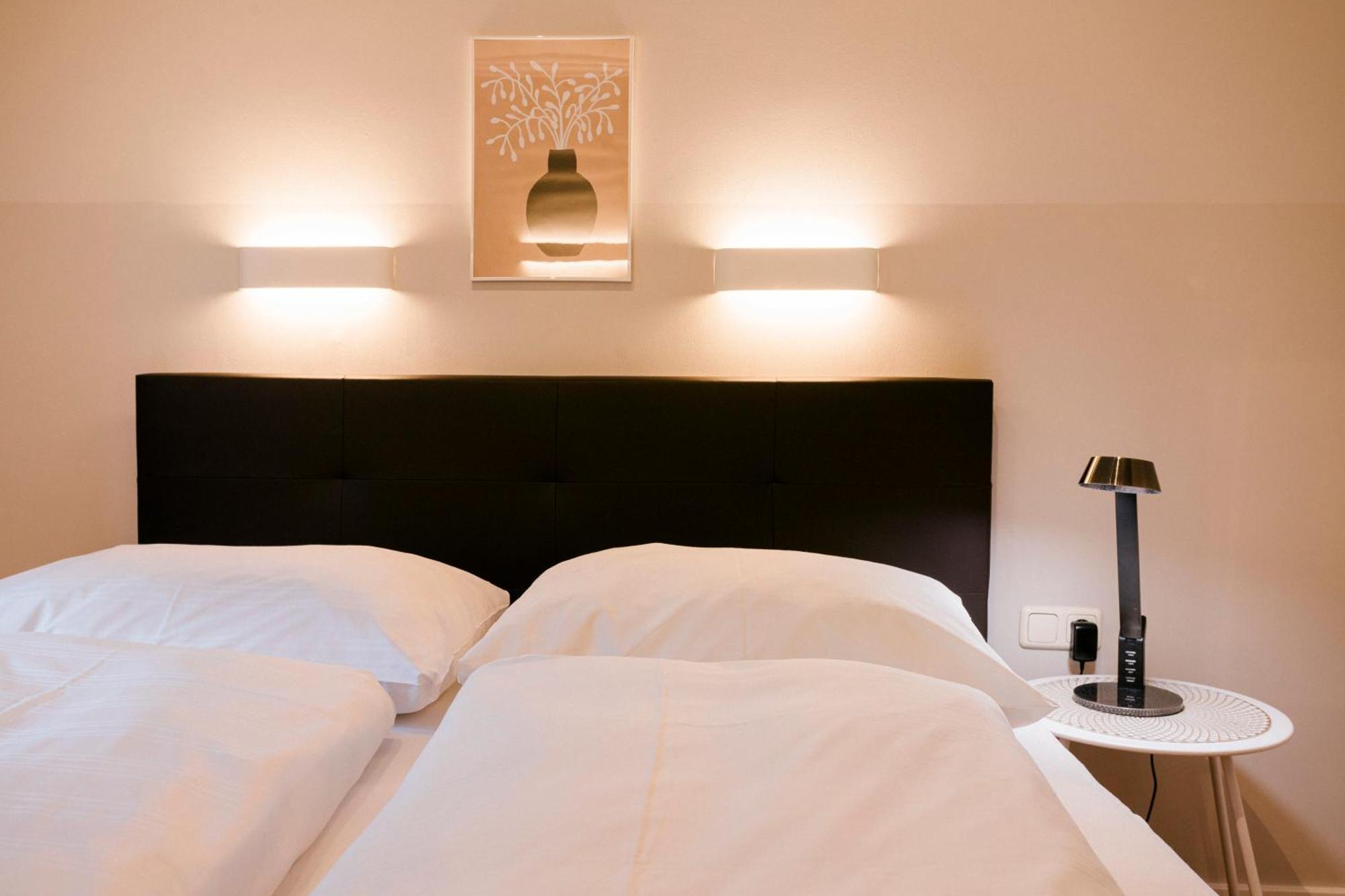 Hotel Villa Solln Munchen Bagian luar foto