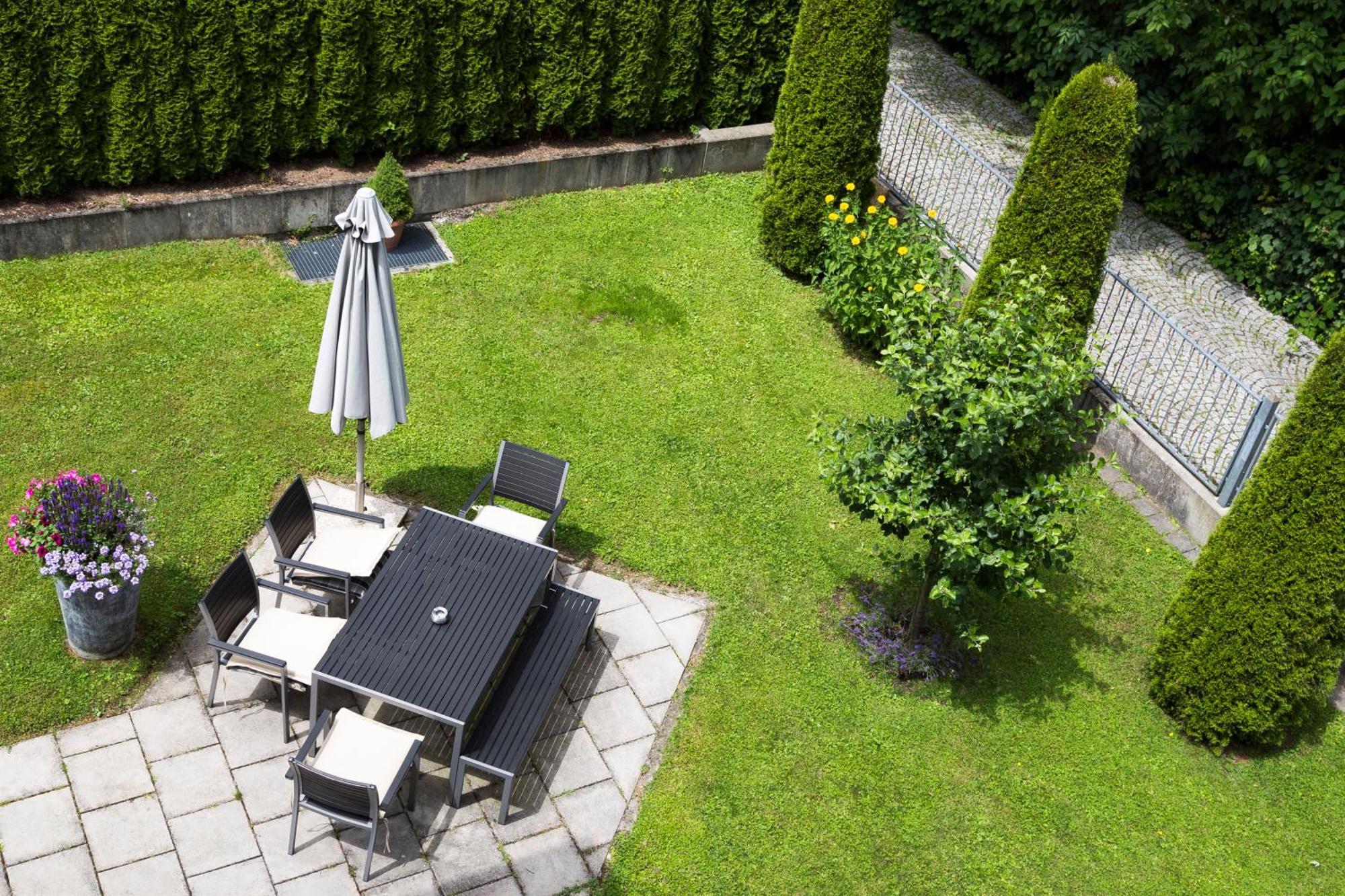 Hotel Villa Solln Munchen Bagian luar foto