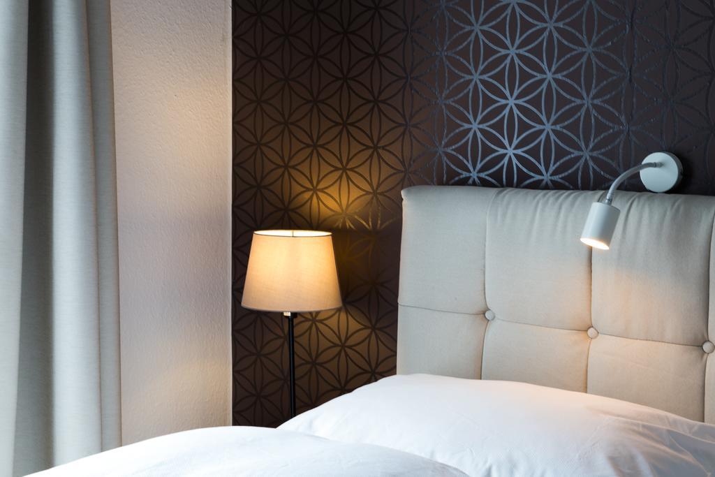 Hotel Villa Solln Munchen Bagian luar foto